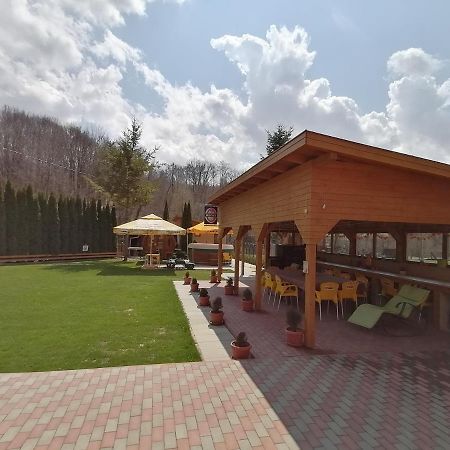 Pensiunea Colt Alb Băile Homorod المظهر الخارجي الصورة