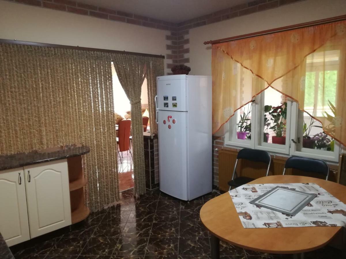 Pensiunea Colt Alb Băile Homorod المظهر الخارجي الصورة